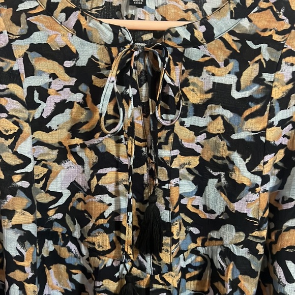 Patterned Long Sleeve Blouse - Picture 2 of 6